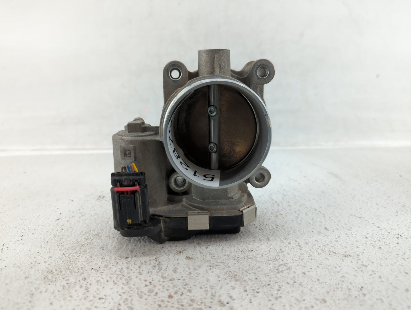 2016-2019 Chevrolet Impala Throttle Body P/N:12670839AA Fits Fits 2016 2017 2018 2019 2020 2021 2022 OEM Used Auto Parts - O