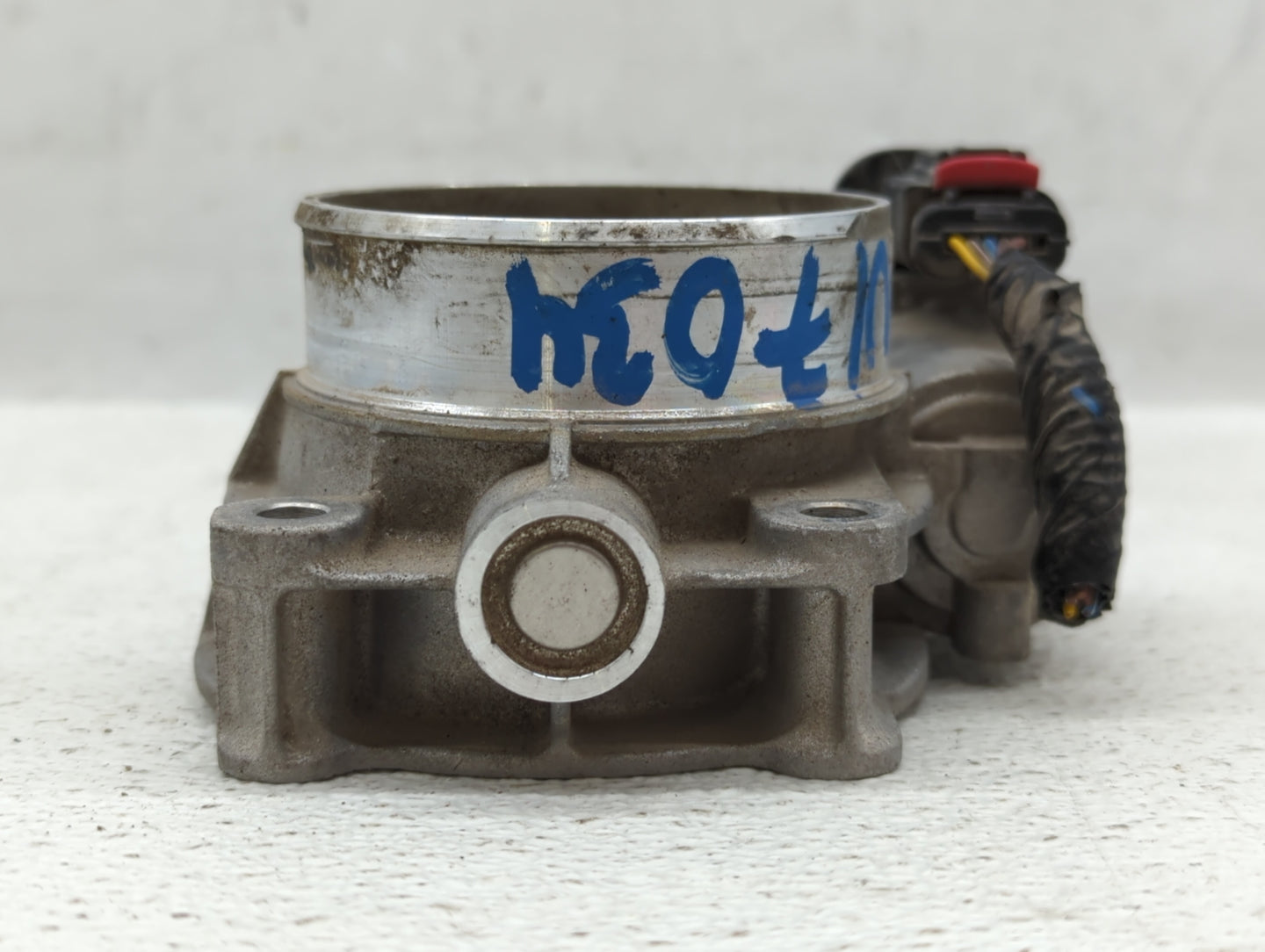 2012-2020 Chevrolet Impala Throttle Body P/N:12670981AA Fits Fits 2012 2013 2014 2015 2016 2017 2018 2019 2020 2021 2022 OEM