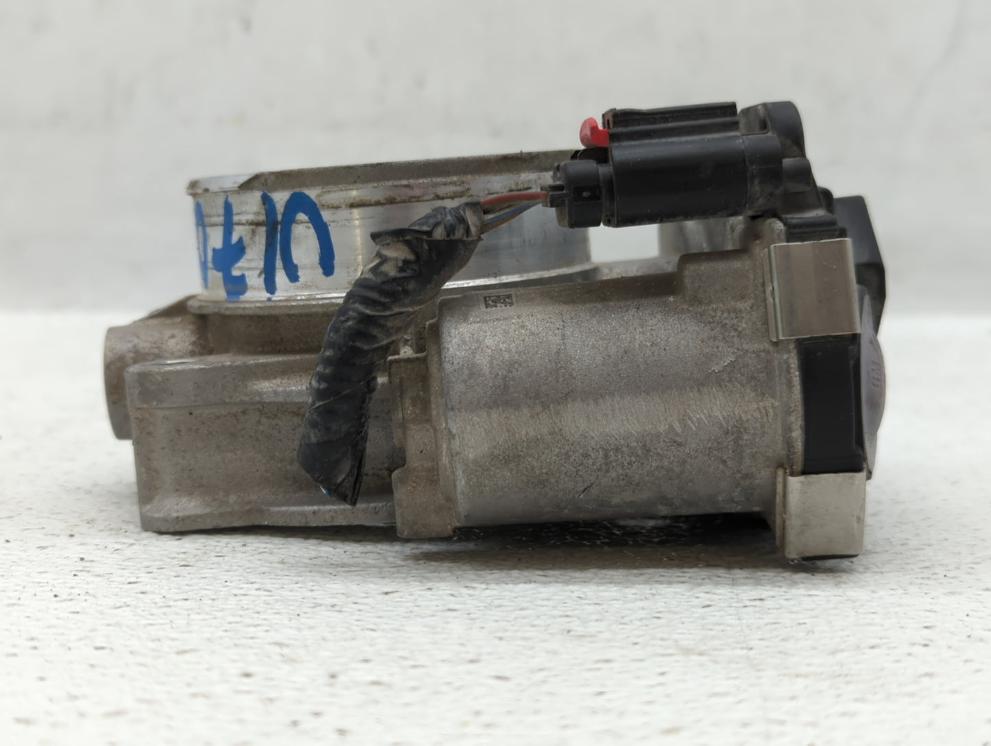 2012-2020 Chevrolet Impala Throttle Body P/N:12670981AA Fits Fits 2012 2013 2014 2015 2016 2017 2018 2019 2020 2021 2022 OEM