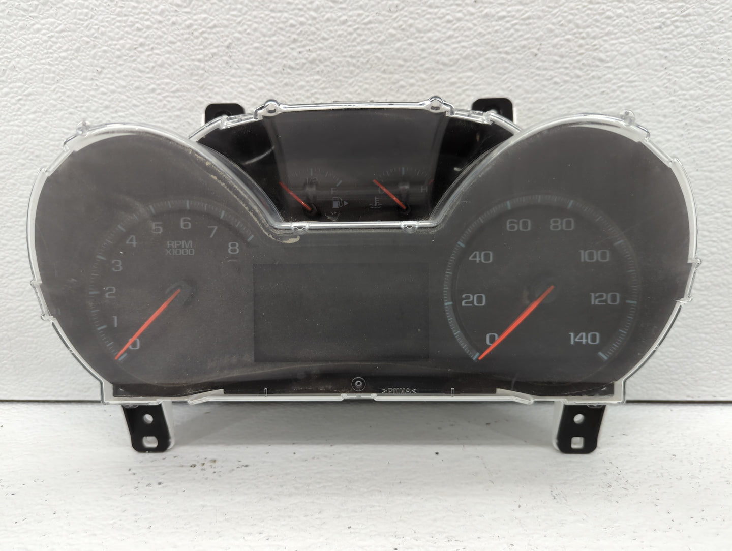 2019-2020 Chevrolet Impala Instrument Cluster Speedometer Gauges P/N:844582738 Fits Fits 2019 2020 OEM Used Auto Parts - Oem