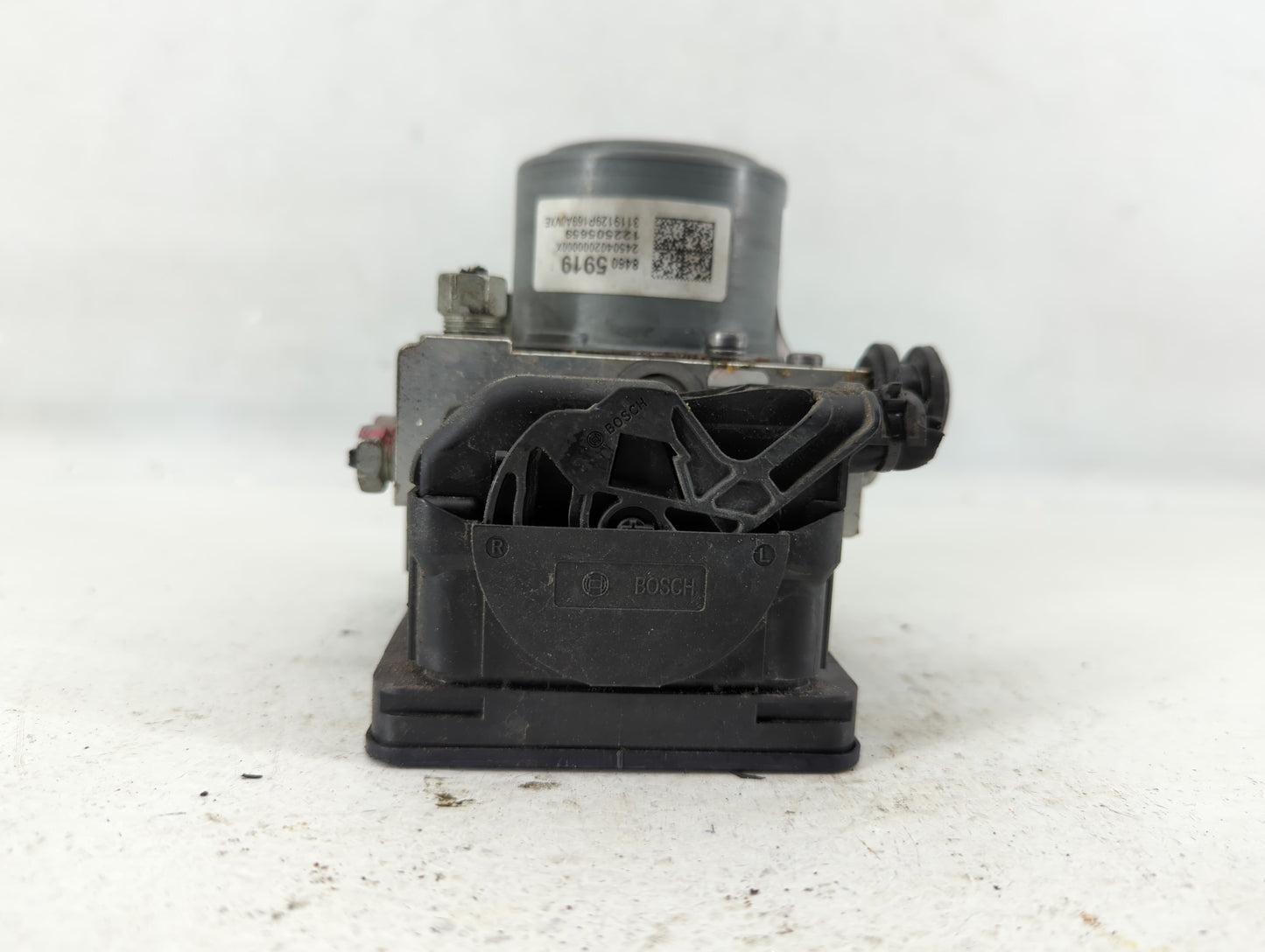 2017-2020 Chevrolet Impala ABS Pump Control Module Replacement P/N:84605925 Fits Fits 2017 2018 2019 2020 OEM Used Auto Part