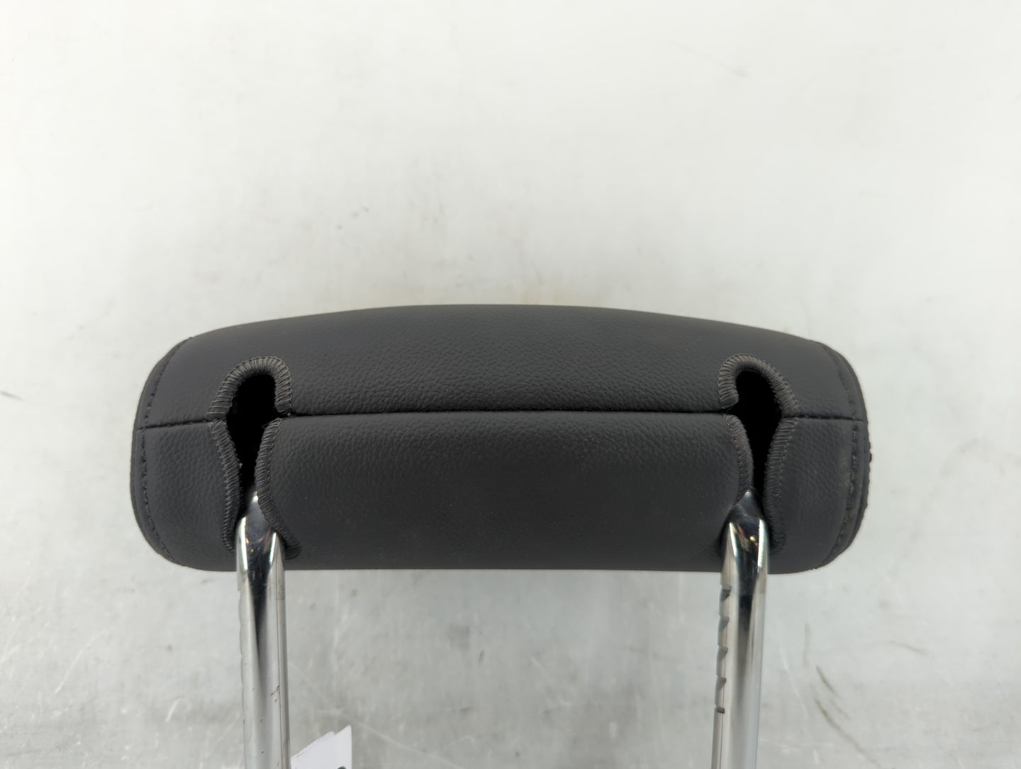 2019 Chevrolet Impala Headrest Head Rest Rear Seat Fits OEM Used Auto Parts - Oemusedautoparts1.com