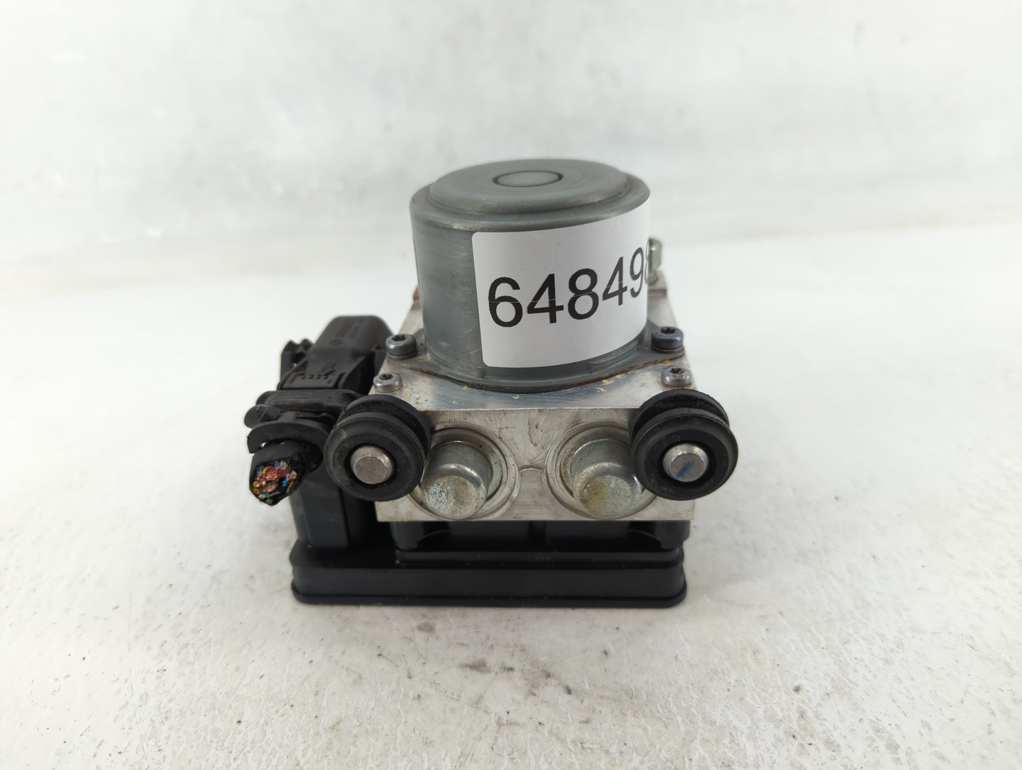 2017-2020 Chevrolet Impala ABS Pump Control Module Replacement P/N:84605919 Fits Fits 2017 2018 2019 2020 OEM Used Auto Part