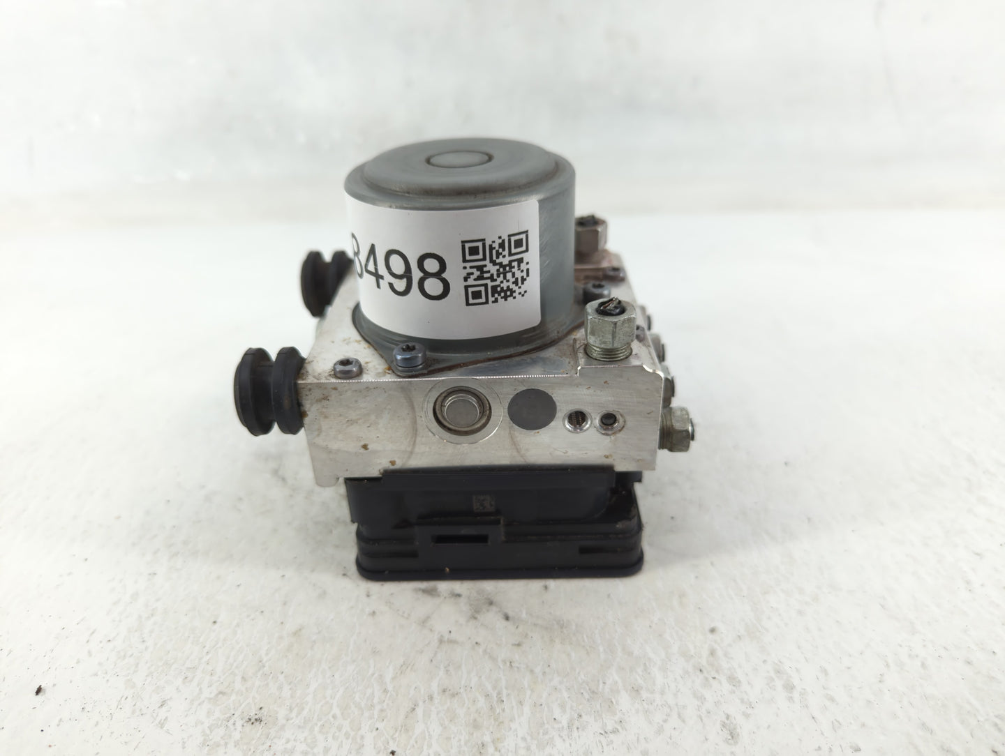 2017-2020 Chevrolet Impala ABS Pump Control Module Replacement P/N:84605919 Fits Fits 2017 2018 2019 2020 OEM Used Auto Part