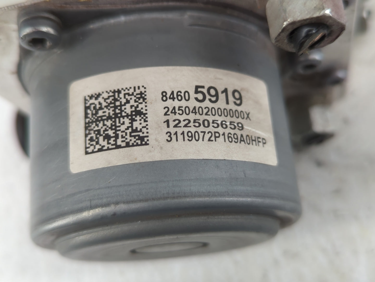 2017-2020 Chevrolet Impala ABS Pump Control Module Replacement P/N:84605919 Fits Fits 2017 2018 2019 2020 OEM Used Auto Part