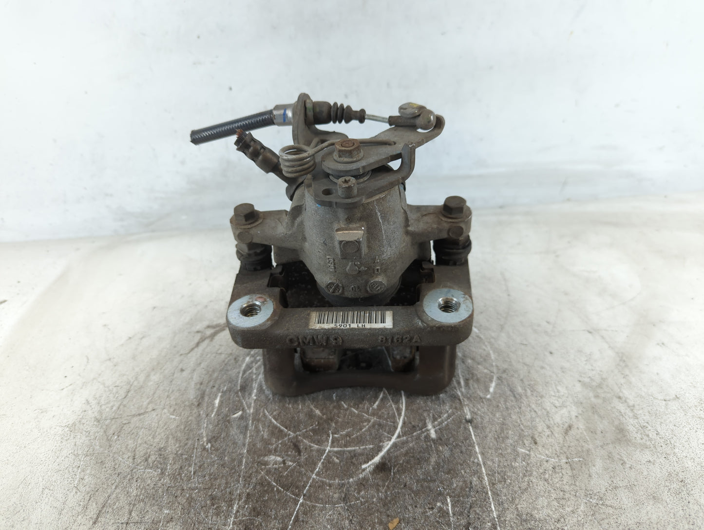 2014-2020 Chevrolet Impala Front Driver Left Brake Caliper - Oemusedautoparts1.com