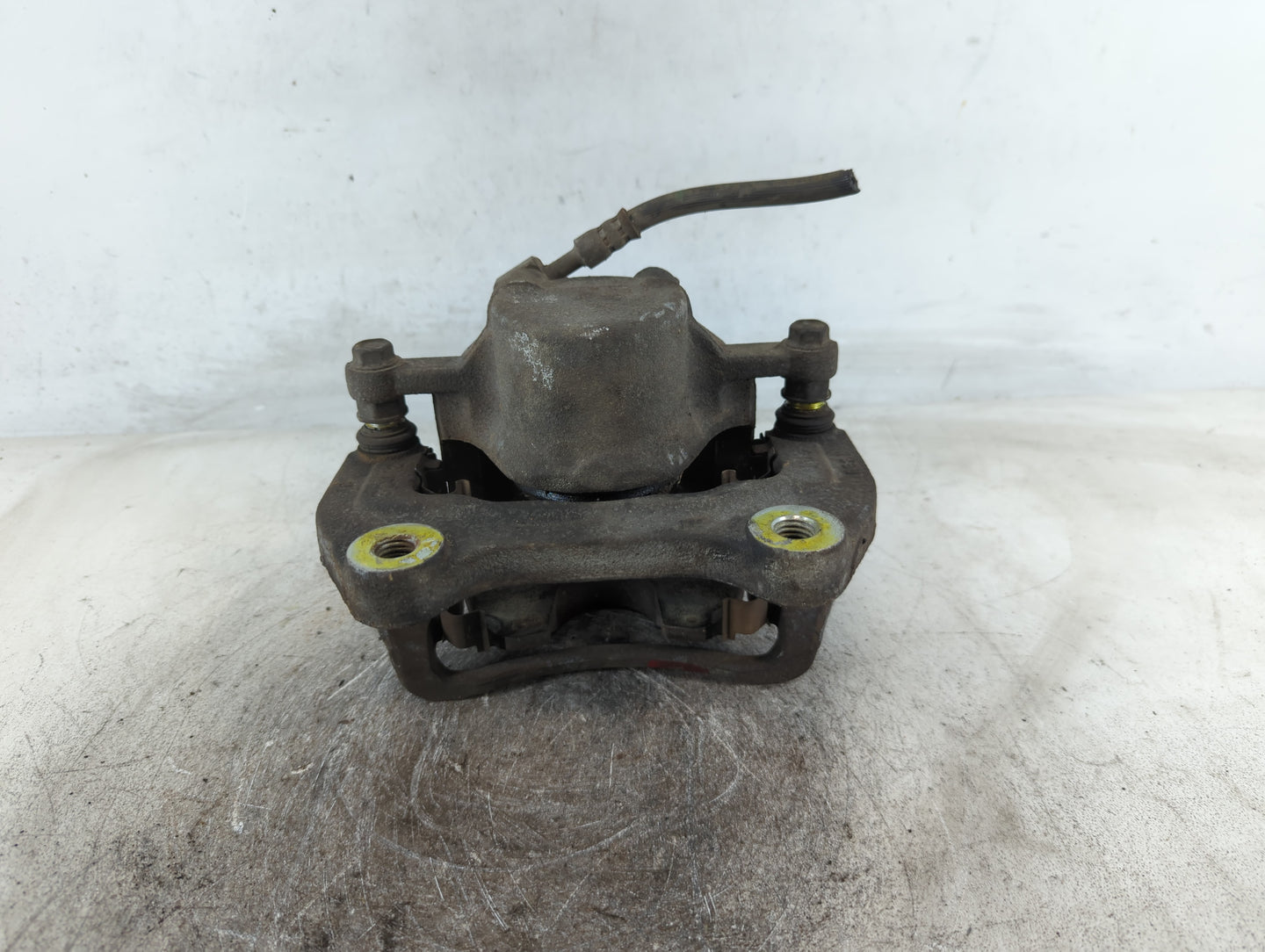 2014-2020 Chevrolet Impala Front Passenger Right Brake Caliper - Oemusedautoparts1.com