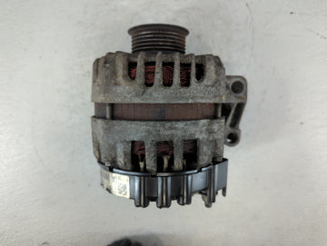 2017-2020 Chevrolet Impala Alternator Replacement Generator Charging Assembly Engine OEM P/N:FGN15S198 588113949 Fits OEM Us