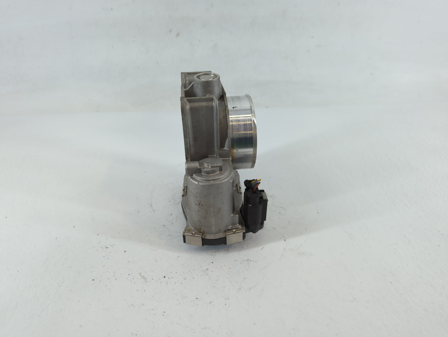 2012-2020 Chevrolet Impala Throttle Body P/N:12670839AA Fits Fits 2012 2013 2014 2015 2016 2017 2018 2019 2020 2021 2022 OEM
