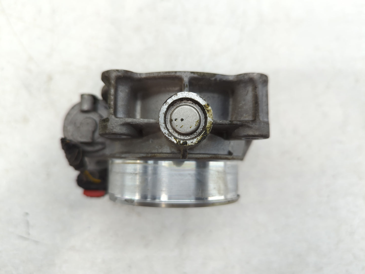 2012-2020 Chevrolet Impala Throttle Body P/N:12670981AA Fits Fits 2012 2013 2014 2015 2016 2017 2018 2019 2020 2021 2022 OEM