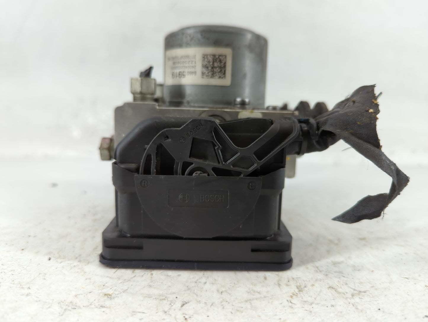 2017-2020 Chevrolet Impala ABS Pump Control Module Replacement P/N:84605919 Fits Fits 2017 2018 2019 2020 OEM Used Auto Part