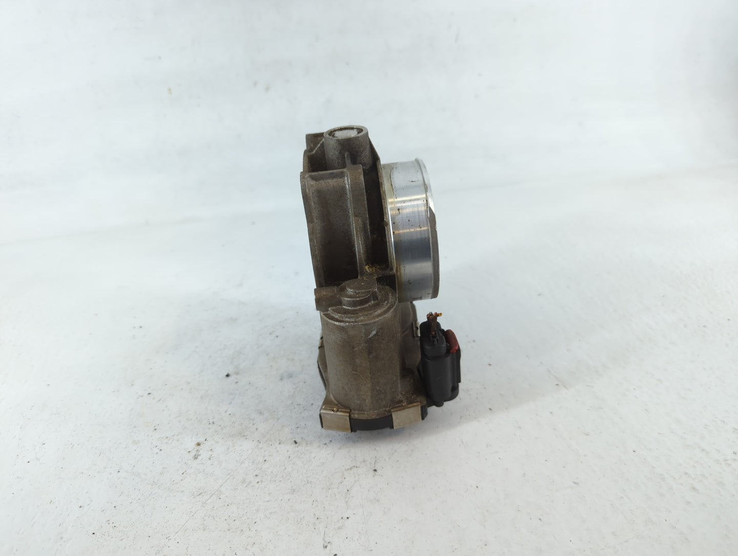 2012-2020 Chevrolet Impala Throttle Body P/N:12670981AA Fits Fits 2012 2013 2014 2015 2016 2017 2018 2019 2020 2021 2022 OEM