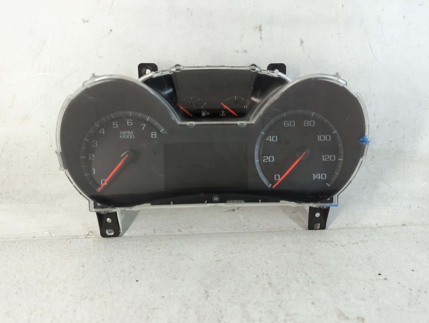 2019-2020 Chevrolet Impala Instrument Cluster Speedometer Gauges P/N:844582738 Fits Fits 2019 2020 OEM Used Auto Parts - Oem