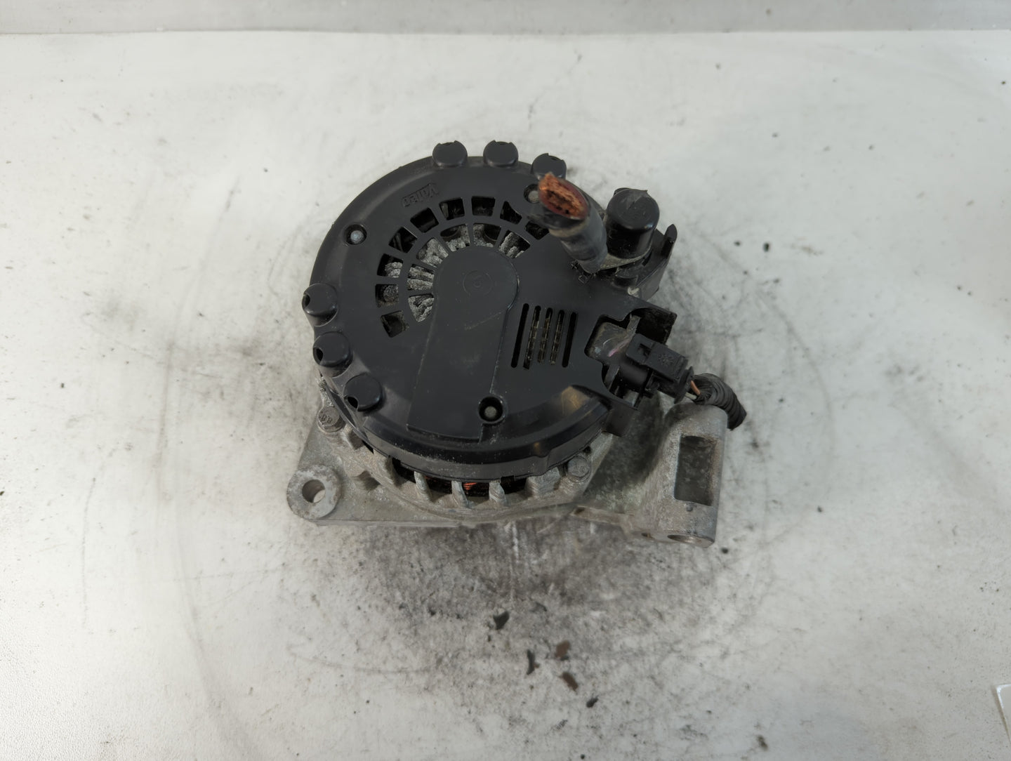 2017-2020 Chevrolet Impala Alternator Replacement Generator Charging Assembly Engine OEM P/N:588113949 13520825 Fits OEM Use