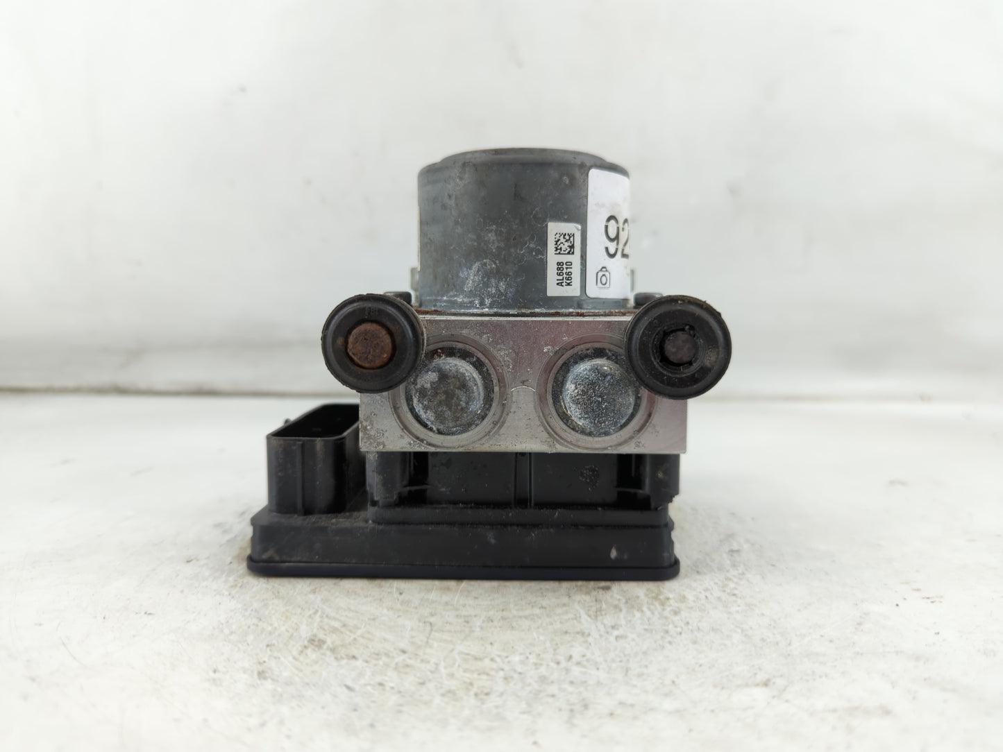 2017-2020 Chevrolet Impala ABS Pump Control Module Replacement P/N:84314306 Fits Fits 2017 2018 2019 2020 OEM Used Auto Part
