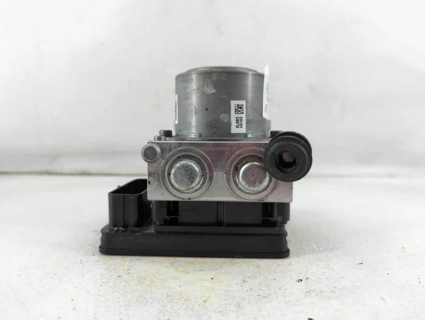 2017-2020 Chevrolet Impala ABS Pump Control Module Replacement P/N:84314306 84314307 Fits Fits 2017 2018 2019 2020 OEM Used 