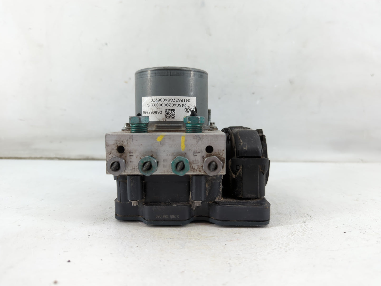 2019-2021 Chevrolet Malibu ABS Pump Control Module Replacement P/N:84502888 Fits Fits 2019 2020 2021 OEM Used Auto Parts - O
