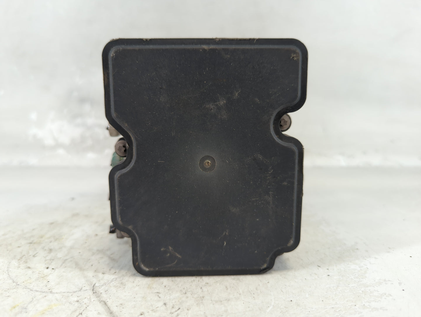 2019-2021 Chevrolet Malibu ABS Pump Control Module Replacement P/N:84502888 Fits Fits 2019 2020 2021 OEM Used Auto Parts - O
