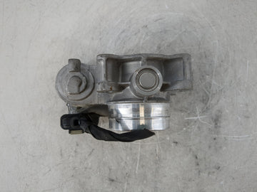 2016-2021 Chevrolet Malibu Throttle Body P/N:12671379AA Fits Fits 2016 2017 2018 2019 2020 2021 2022 OEM Used Auto Parts