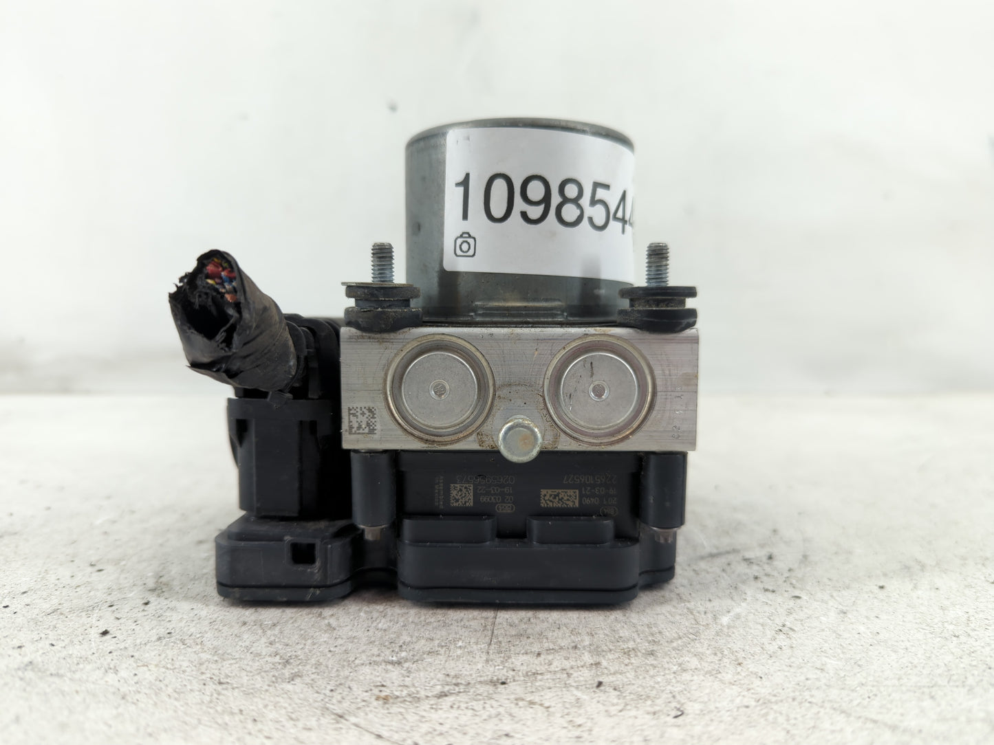 2019-2021 Chevrolet Malibu ABS Pump Control Module Replacement P/N:065055766 84502888 Fits Fits 2019 2020 2021 OEM Used Auto