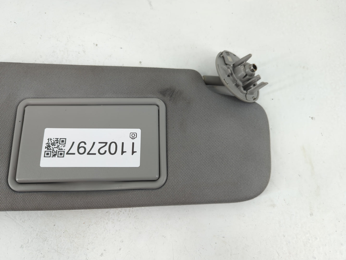 2016-2021 Chevrolet Malibu Sun Visor Shade Replacement Passenger Right Mirror Fits Fits 2016 2017 2018 2019 2020 2021 OEM Us