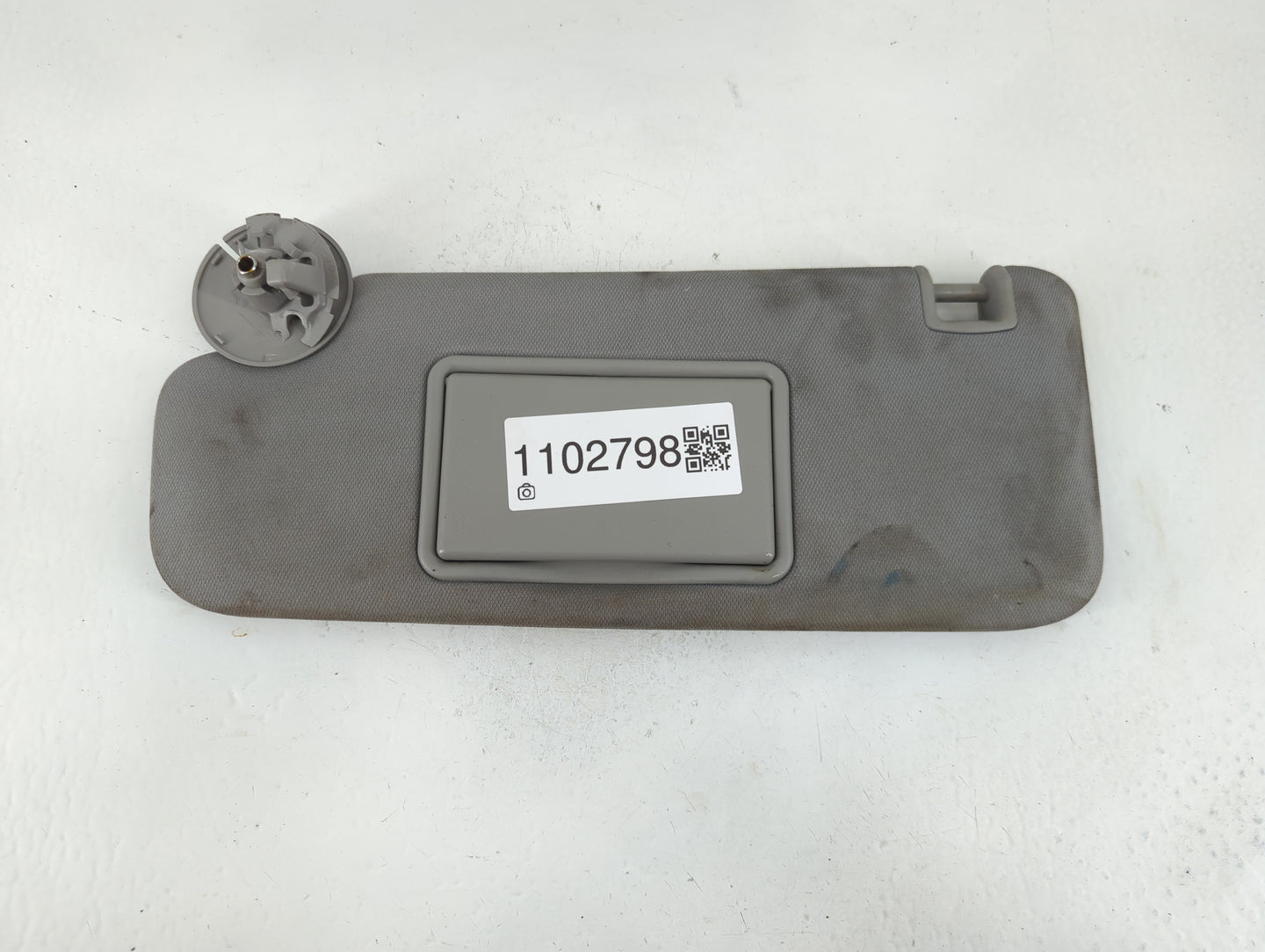 2016-2021 Chevrolet Malibu Sun Visor Shade Replacement Driver Left Mirror Fits Fits 2016 2017 2018 2019 2020 2021 OEM Used A