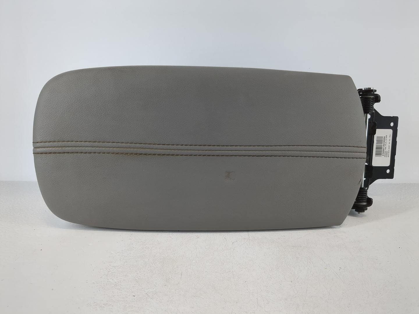 2019-2021 Chevrolet Malibu Center Console Armrest Cover Lid Fits Fits 2019 2020 2021 OEM Used Auto Parts - Oemusedautoparts1