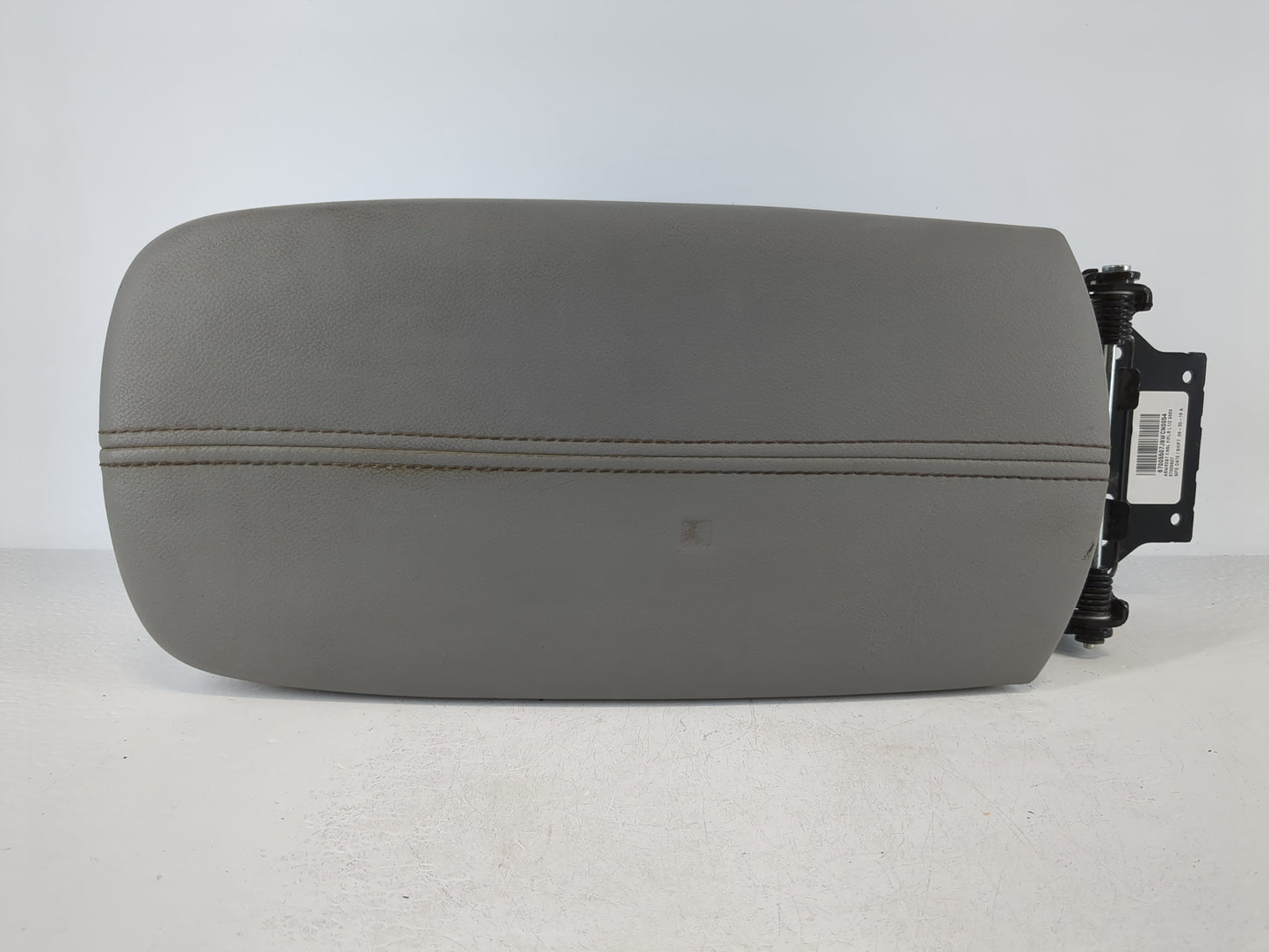 2019-2021 Chevrolet Malibu Center Console Armrest Cover Lid Fits Fits 2019 2020 2021 OEM Used Auto Parts - Oemusedautoparts1