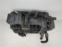 2019 Chevrolet Malibu Fusebox Fuse Box Panel Relay Module P/N:845333822LS GM9814, GM13500128 Fits OEM Used Auto Parts - Oemu