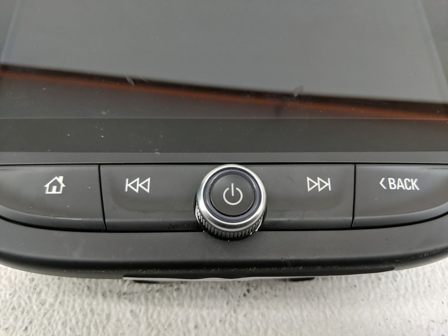 2019 Chevrolet Malibu Information Display Screen 1172275 - Oemusedautoparts1.com