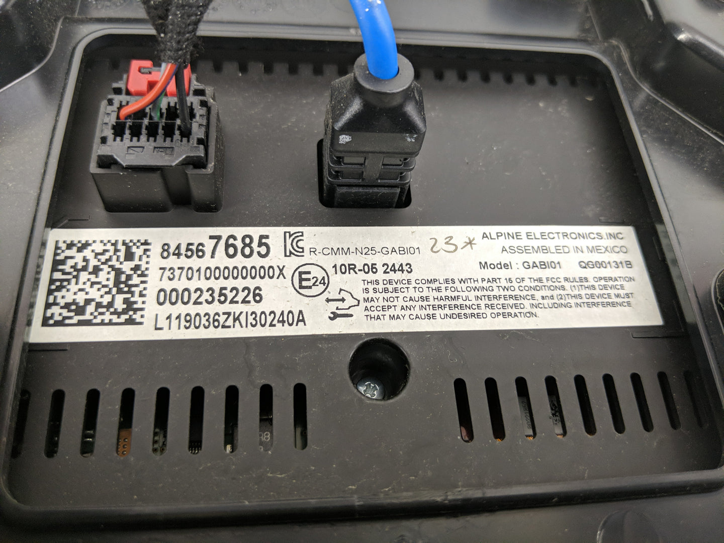 2019 Chevrolet Malibu Information Display Screen 1172275 - Oemusedautoparts1.com