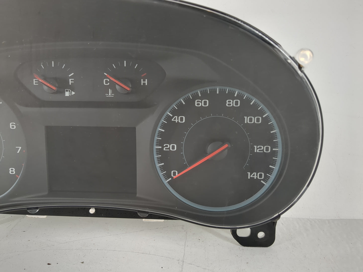 2019 Chevrolet Malibu Instrument Cluster Speedometer Gauges P/N:84524327 Fits OEM Used Auto Parts - Oemusedautoparts1.com