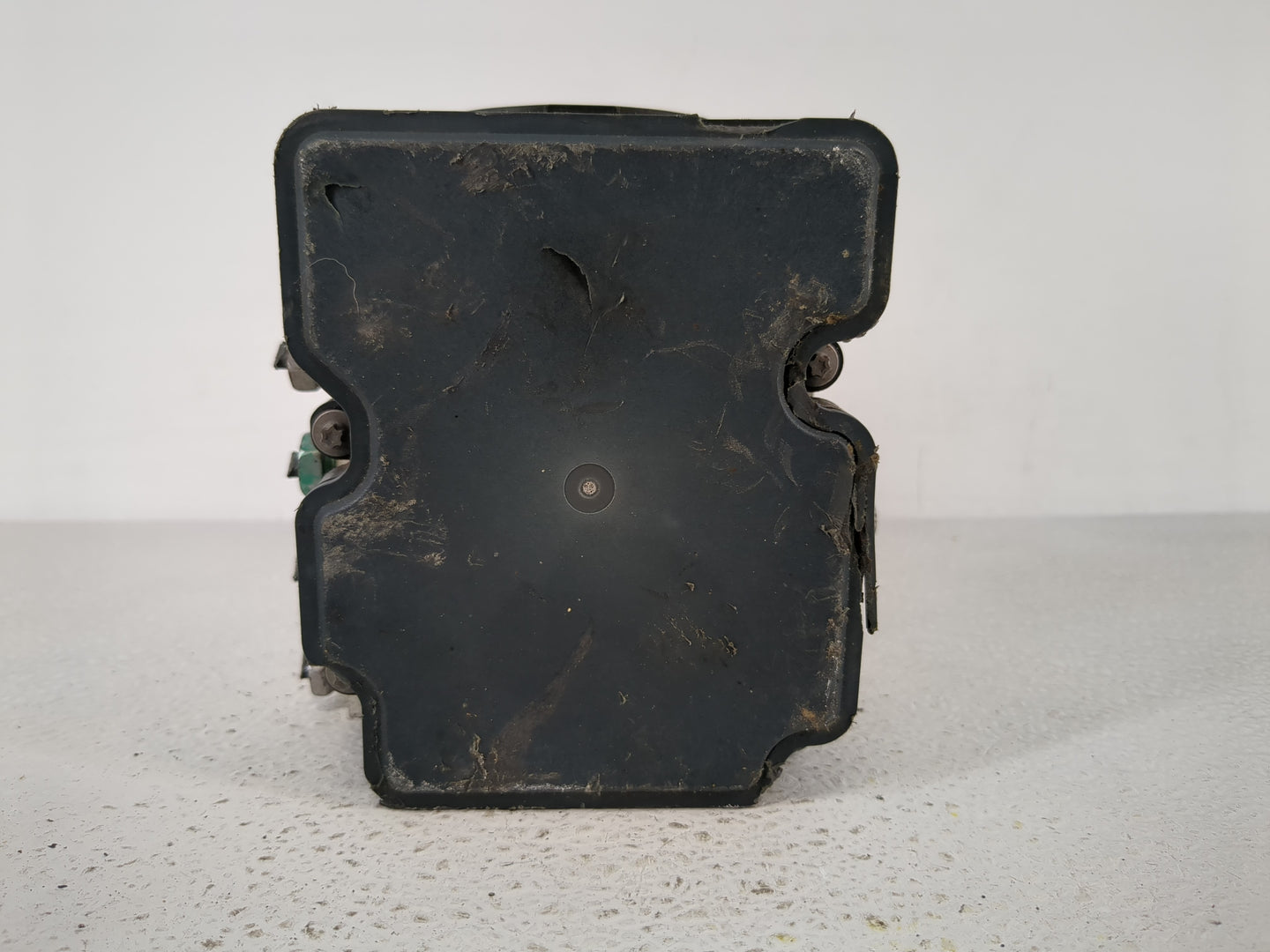 2019-2021 Chevrolet Malibu ABS Pump Control Module Replacement P/N:84502888 84501623 Fits Fits 2019 2020 2021 OEM Used Auto 