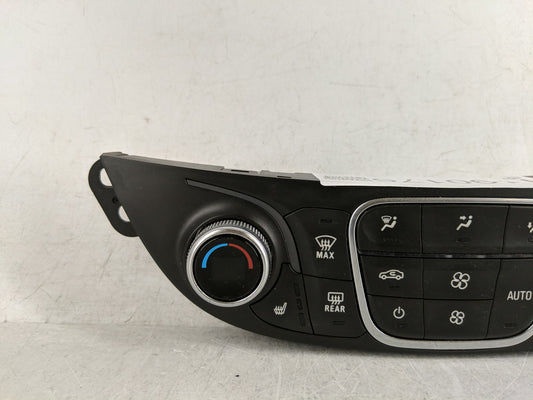 2018-2021 Chevrolet Malibu Climate Control Module Temperature AC/Heater Replacement P/N:84426649 Fits Fits 2018 2019 2020 2021 OEM Used Auto Parts