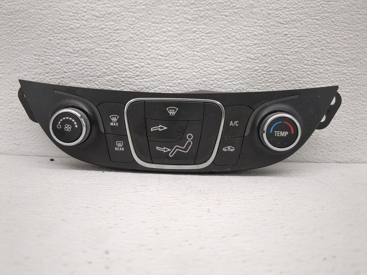 2019-2021 Chevrolet Malibu Climate Control Module Temperature AC/Heater Replacement P/N:84426651 Fits Fits 2019 2020 2021 OE