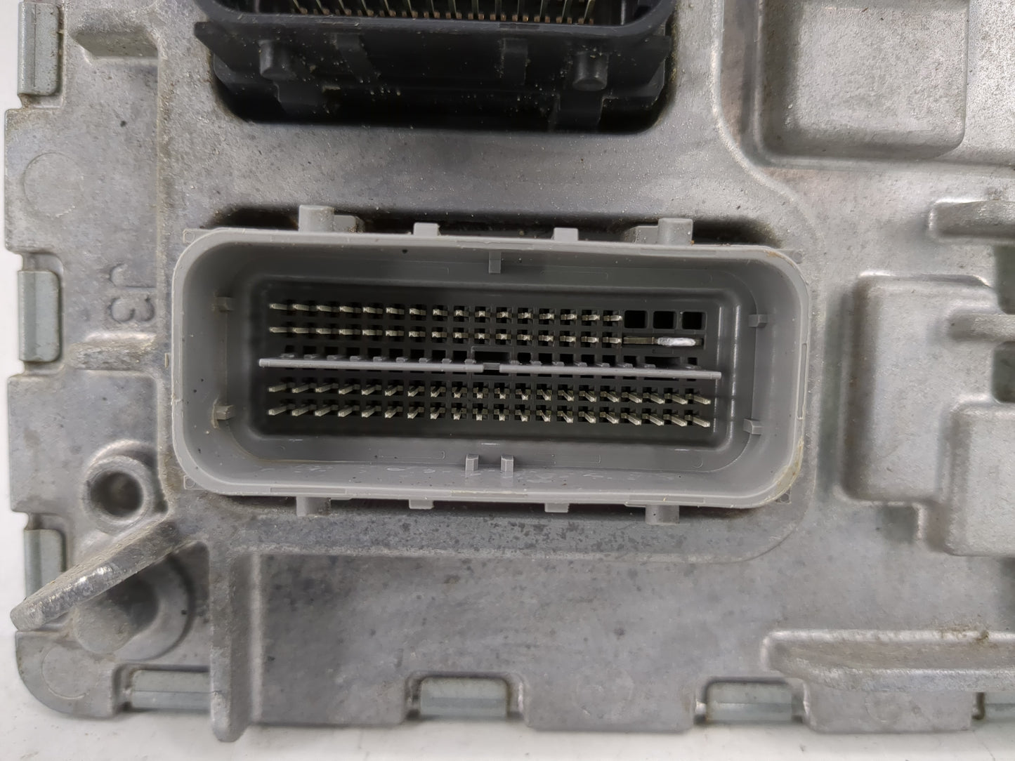 2018-2019 Chevrolet Malibu PCM Engine Control Computer ECU ECM PCU OEM P/N:12699666 Fits Fits 2018 2019 OEM Used Auto Parts 