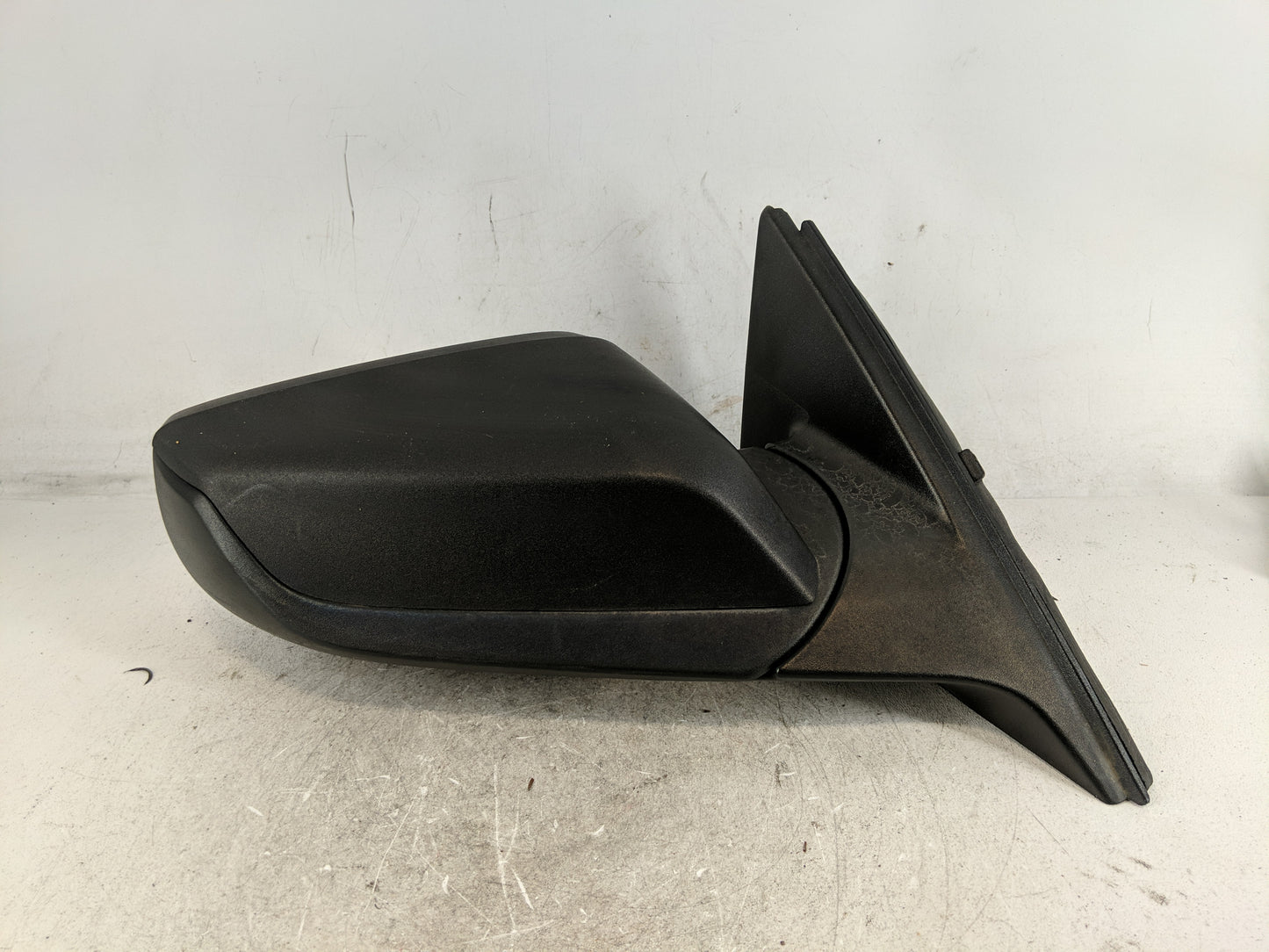 2016-2021 Chevrolet Malibu Side Mirror Replacement Passenger Right View Door Mirror P/N:84705603 Fits OEM Used Auto Parts - 