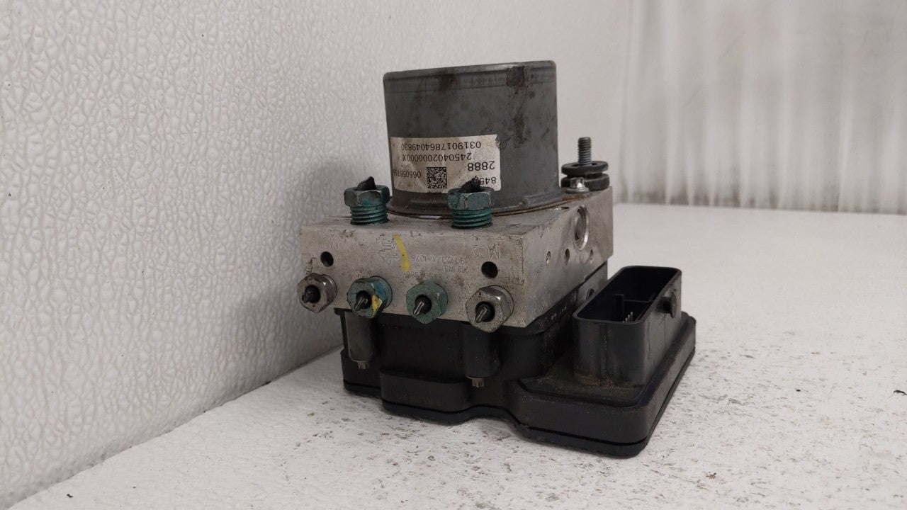 2019 Chevrolet Malibu ABS Pump Control Module Replacement Fits OEM Used Auto Parts - Oemusedautoparts1.com