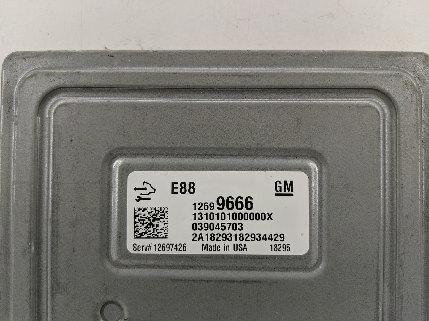 2018-2019 Chevrolet Malibu PCM Engine Control Computer ECU ECM PCU OEM P/N:12699666 Fits Fits 2018 2019 OEM Used Auto Parts 