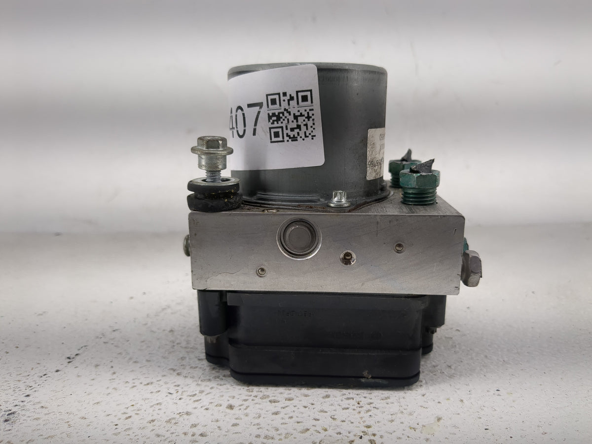 2019-2021 Chevrolet Malibu Anti-Lock Brake ABS Pump Module Actuator OEM P/N:065055766 8450 2888 Fits Fits 2019 2020 2021 OEM