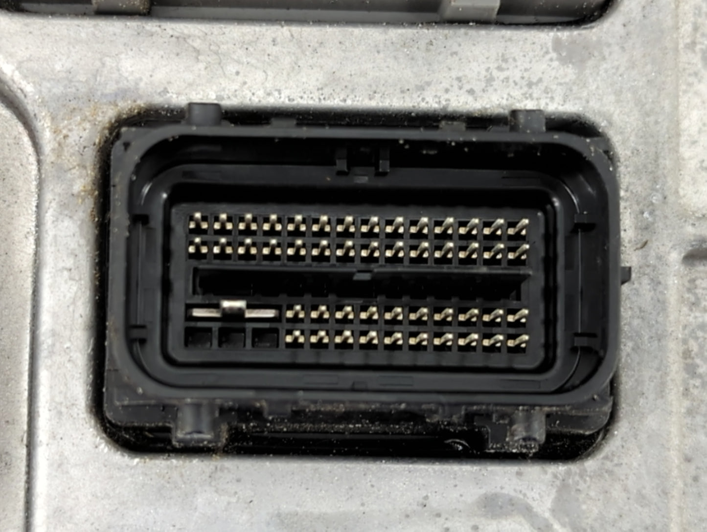 2018-2019 Chevrolet Malibu PCM Engine Control Computer ECU ECM PCU OEM P/N:12699666 Fits Fits 2018 2019 OEM Used Auto Parts 