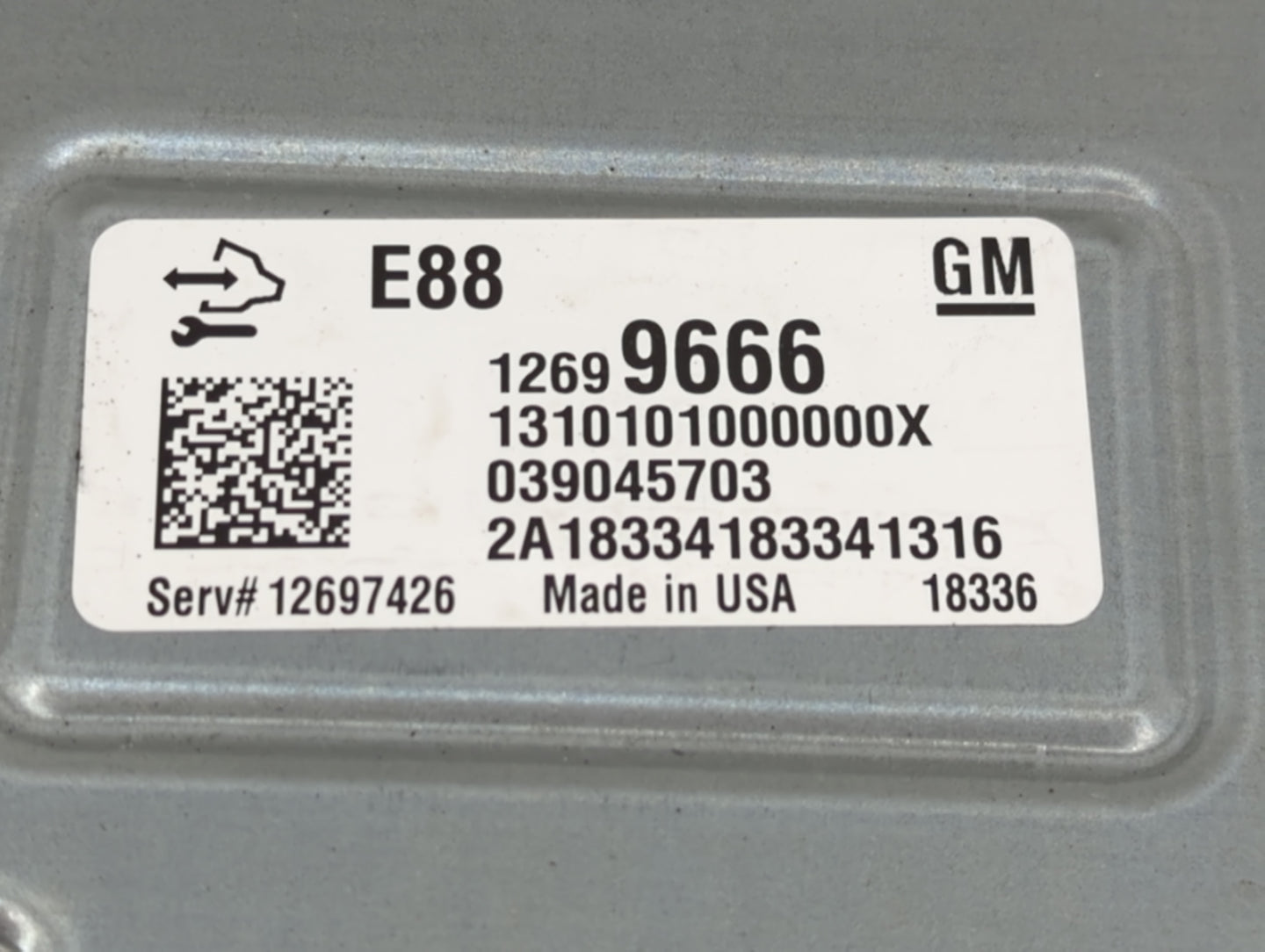 2018-2019 Chevrolet Malibu PCM Engine Control Computer ECU ECM PCU OEM P/N:12699666 Fits Fits 2018 2019 OEM Used Auto Parts 