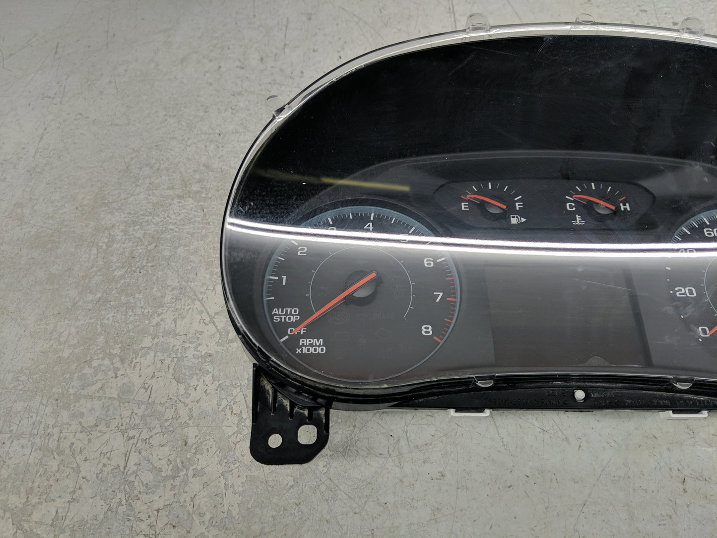 2019 Chevrolet Malibu Instrument Cluster Speedometer Gauges P/N:84524327 Fits OEM Used Auto Parts - Oemusedautoparts1.com