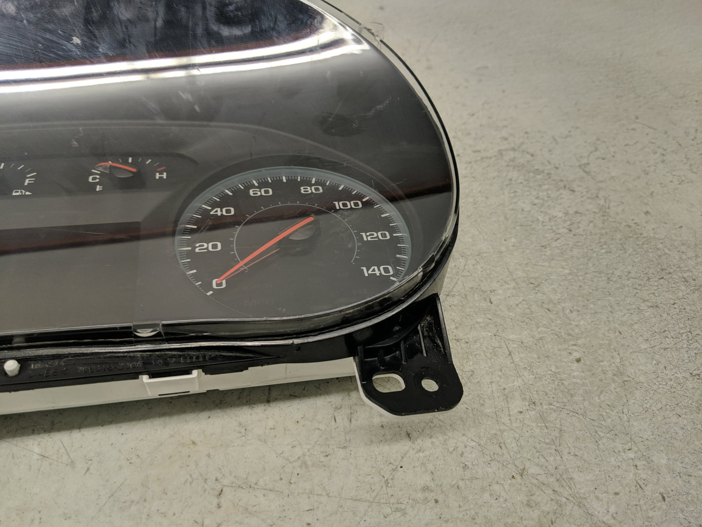 2019 Chevrolet Malibu Instrument Cluster Speedometer Gauges P/N:84524327 Fits OEM Used Auto Parts - Oemusedautoparts1.com