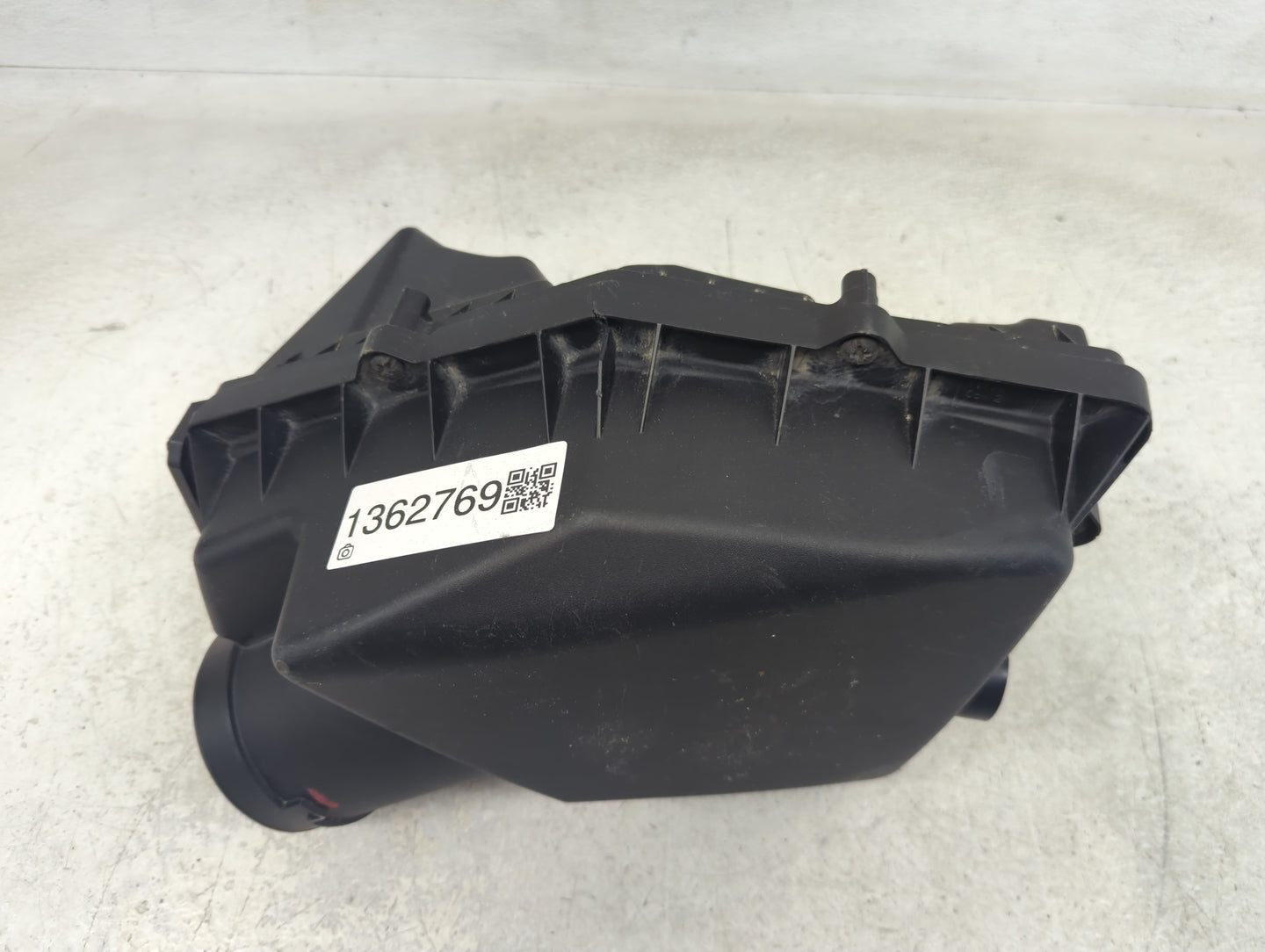 2016-2021 Chevrolet Malibu Air Cleaner Intake-duct Hose Tube - Oemusedautoparts1.com