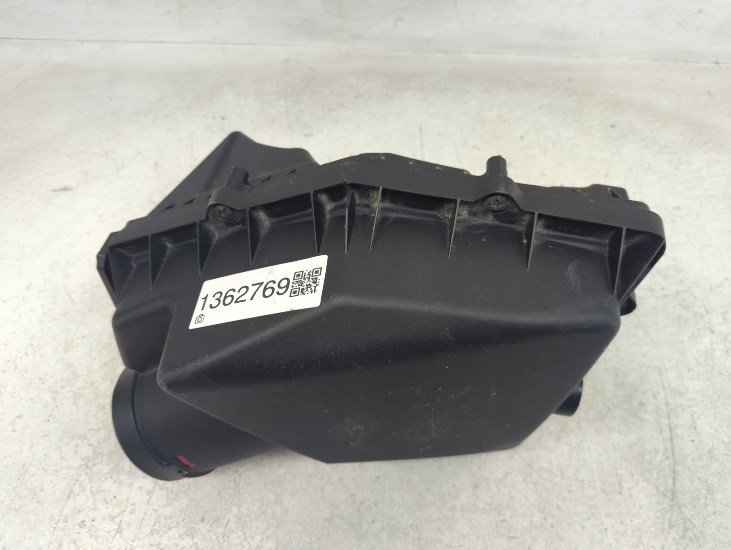 2016-2021 Chevrolet Malibu Air Cleaner Intake-duct Hose Tube - Oemusedautoparts1.com