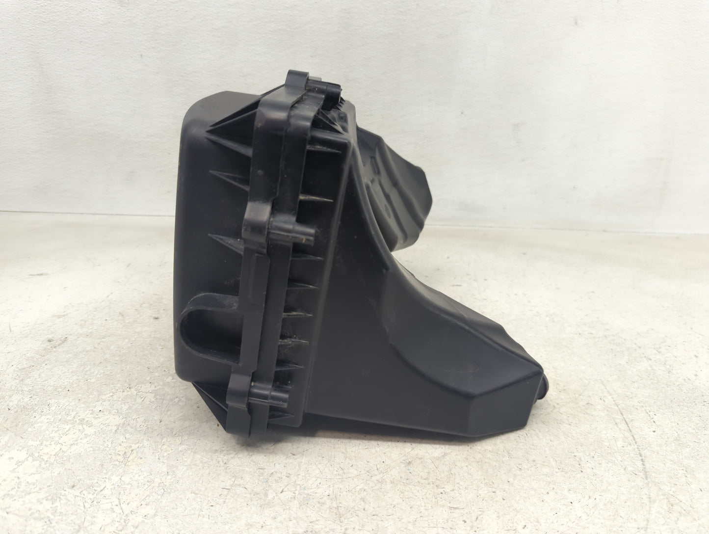 2016-2021 Chevrolet Malibu Air Cleaner Intake-duct Hose Tube - Oemusedautoparts1.com