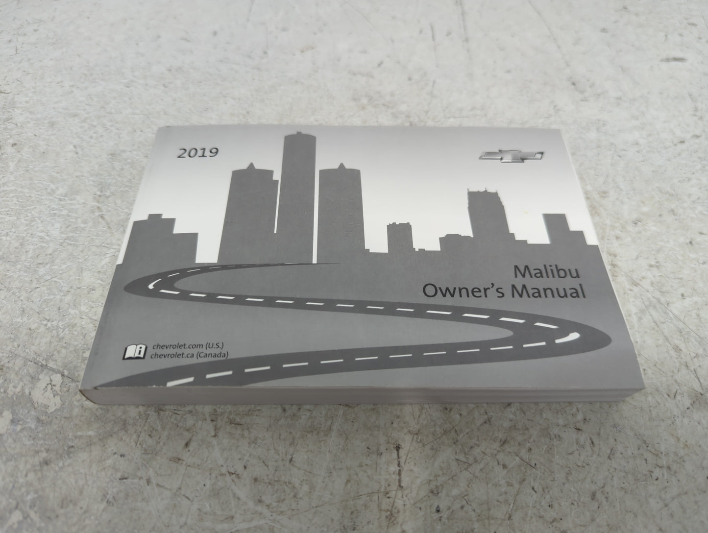 2019 Chevrolet Malibu Owners Manual Book Guide P/N:84074155 B OEM Used Auto Parts - Oemusedautoparts1.com