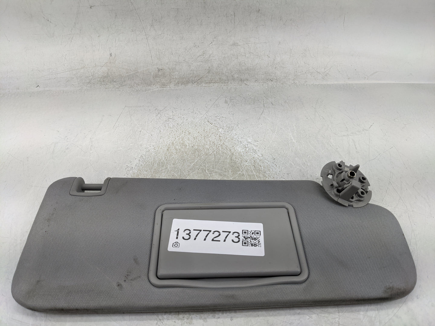 2016-2021 Chevrolet Malibu Sun Visor Shade Replacement Passenger Right Mirror Fits Fits 2016 2017 2018 2019 2020 2021 OEM Us