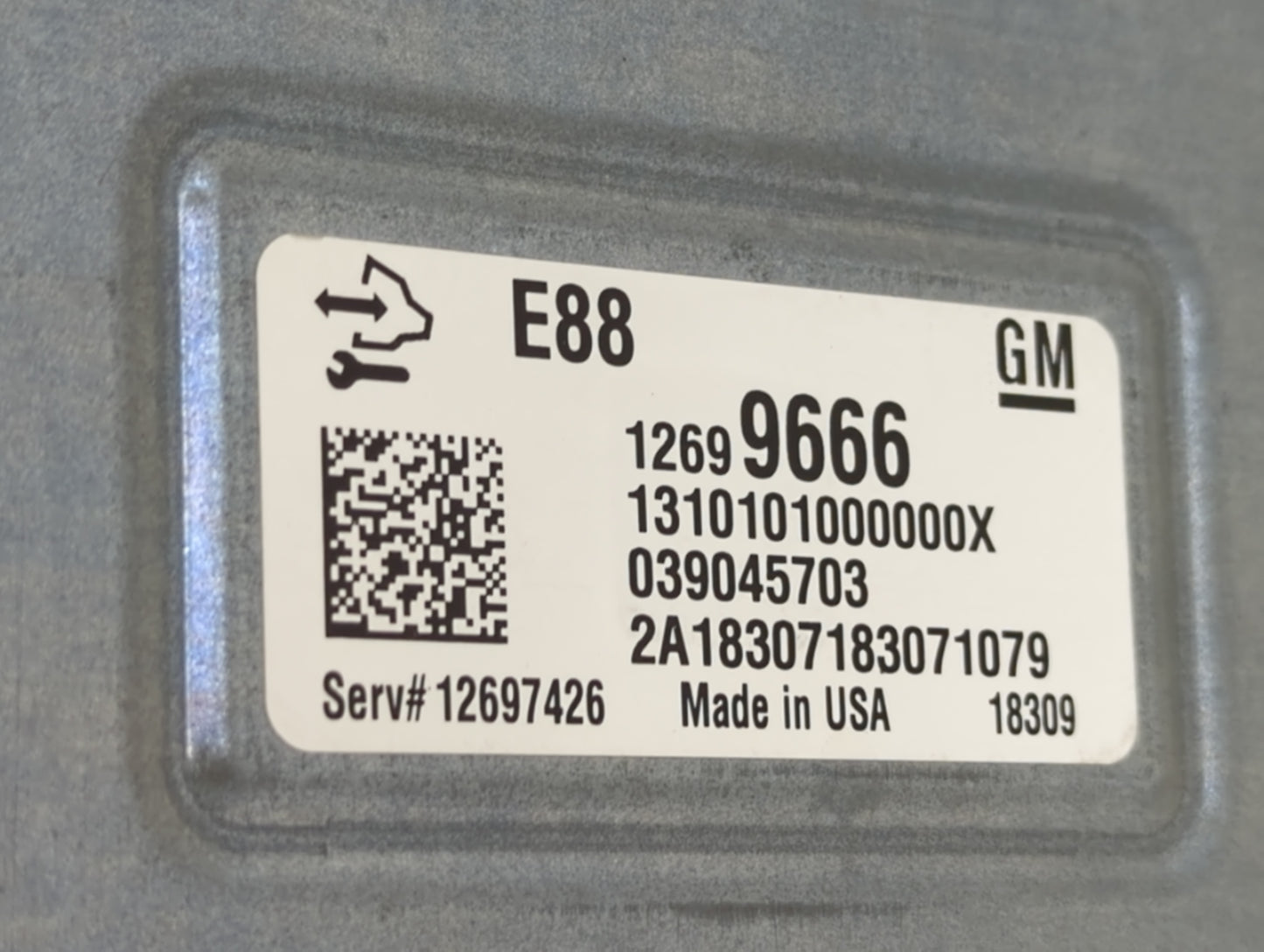 2018-2019 Chevrolet Malibu PCM Engine Control Computer ECU ECM PCU OEM P/N:039045703 12699666 Fits Fits 2018 2019 OEM Used A